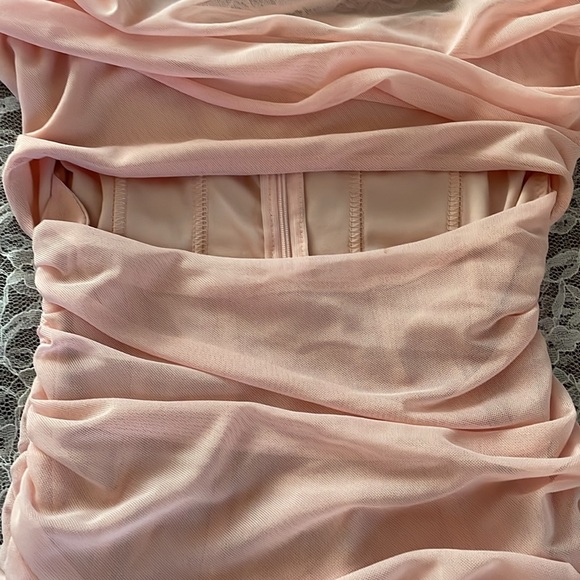 Dress - Picture 4 of 7